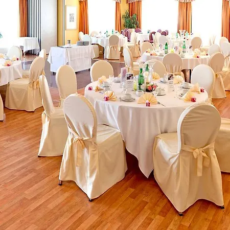 Waldhotel