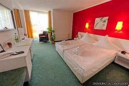 Waldhotel 4*