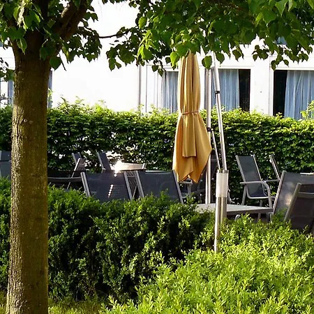 Waldhotel 4* Weinböhla