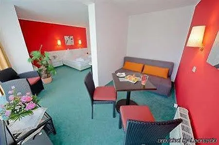 Waldhotel فندق